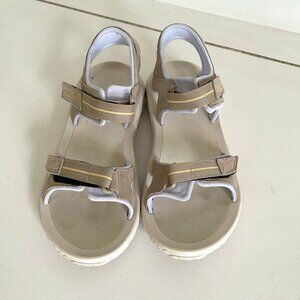 Columbia Womans Konos Hiker 2-Strap Sandal Size 10